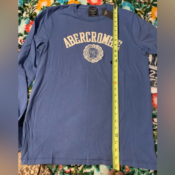 Vintage Abercrombie & Fitch Logo Tee - Picture 10 of 12